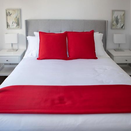 Cameo Hotel And Suites 哈利法克斯 外观 照片