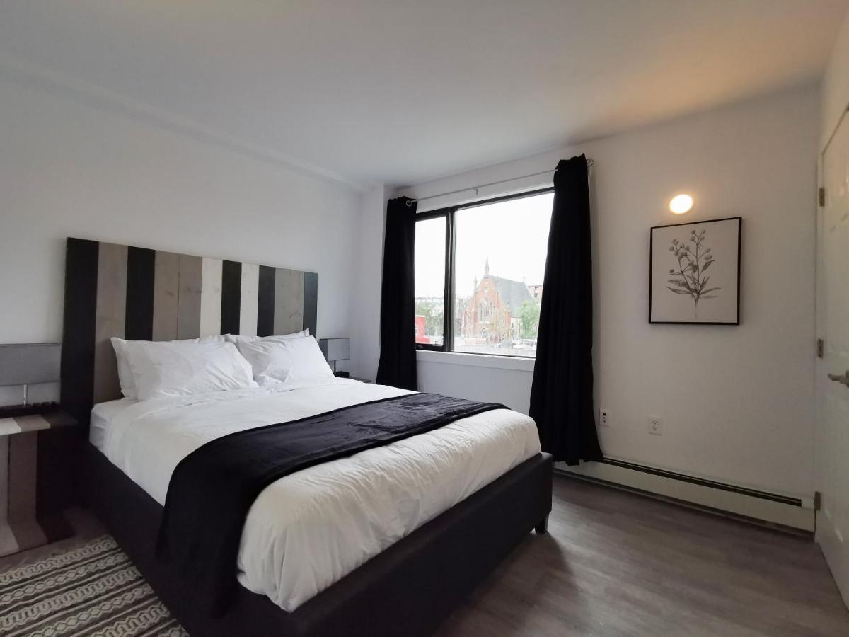 Cameo Hotel And Suites 哈利法克斯 外观 照片