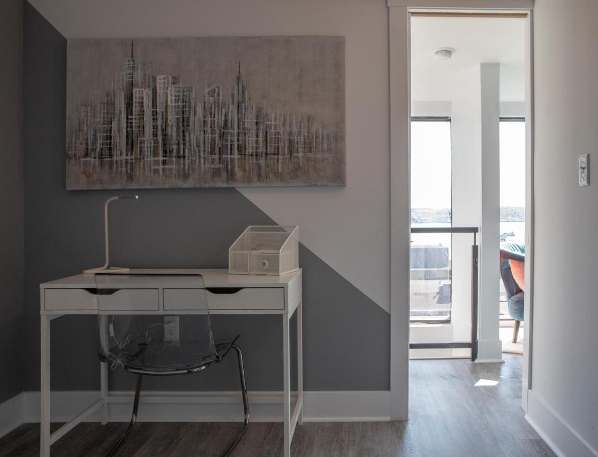 Cameo Hotel And Suites 哈利法克斯 外观 照片